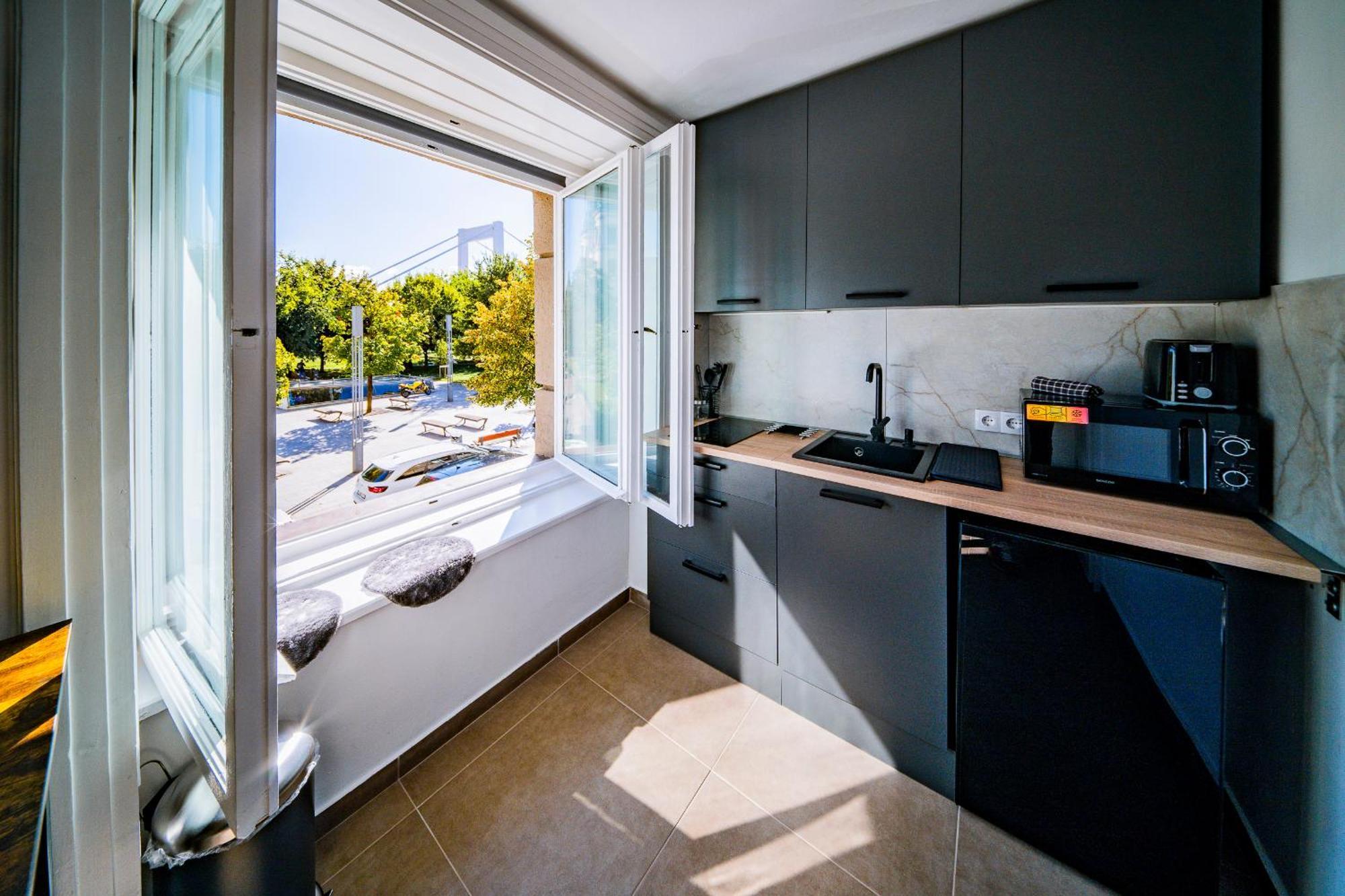 Budapest Downtown Riverfront Luaran gambar